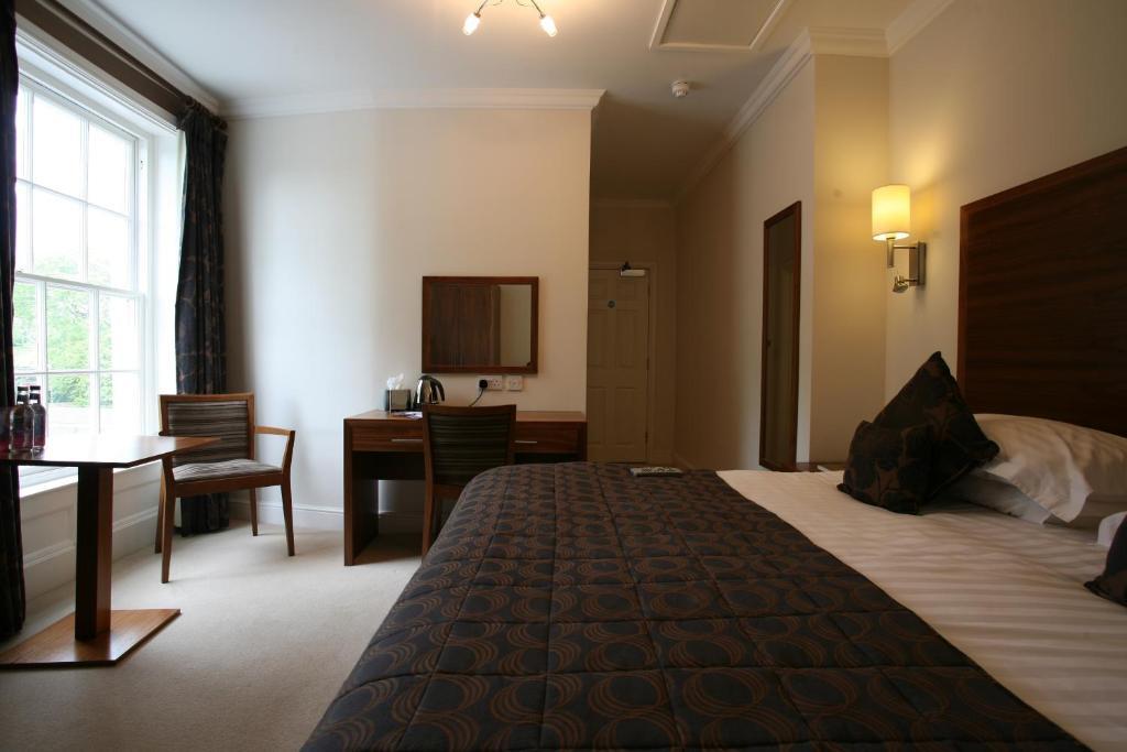 Fishmore Hall And Boutique 3*